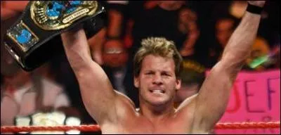 Il dtient aussi le record de dtentions du  Championnat Intercontinental , titre qu'il a possd 9 fois...