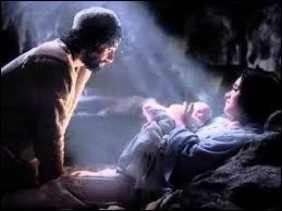 Compltez cet autre chant de Nol trs connu :  Il est n le divin enfant...  .