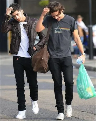 Qui a un tatouage par rapport  sa maman ?