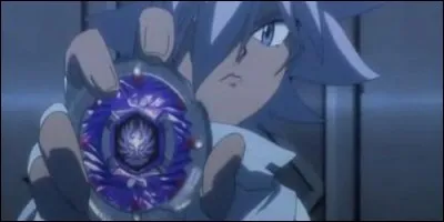 A qui appartient la toupie Jade Jupiter ?