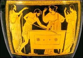 Qui fut enferme dans un coffre et jete  la mer car elle avait eu un enfant de Zeus (Perse) ?