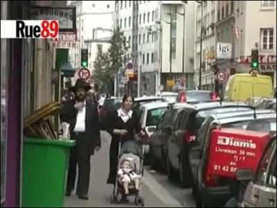 Un jeune homme de confession juive a t retrouv inanim aux abords d'un square du XIXe arrondissement de Paris. Un rapport du Crif, en 2007, pointait dj du doigt cet arrondissement. Pour quelle raison?