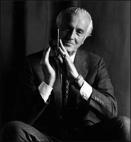Quel mdia a fait la rputation d'Hubert de Givenchy ?
