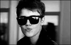 Comment appelle-t-on les fans de Justin Bieber ?