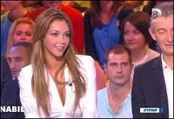 Dans quelle mission Nabilla est-elle apparue en qualit de chroniqueuse ?