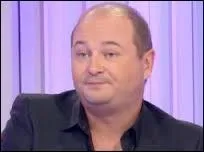 A quel animal Cauet ressemble-t-il ?