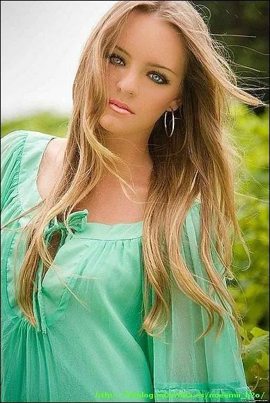 L'ge de Clo Massey actuellement est :