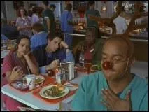 Dcidment on fte beaucoup Nol  l'hpital dans les sries, comme ici, o les mdecins n'hsitent pas  se dguiser. C'est la srie Scrubs, et l'hpital est. .