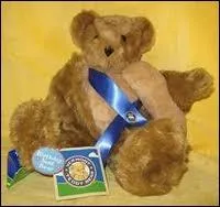 Pourquoi ne pas offrir un joli nounours comme cadeau de Nol, mais celui-ci est un peu spcial, pourquoi ?