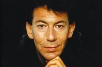 Ses paroles  pas pleurer t'es le plus fort il faut serrer les poings trs fort elle est partie pour tes dix ans   sont pour ... . .