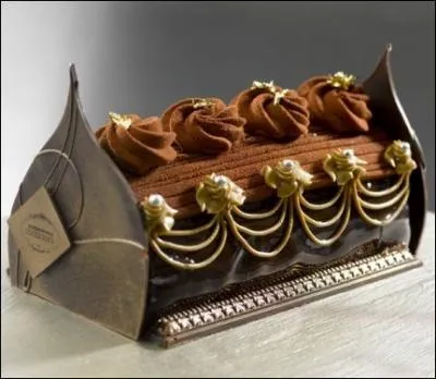 L j'ai t et le miel j'ai got;/ Sur le rivage, j'ai vu le chne vert;/  son pied, je me suis assis, et le chat plein de science, pour moi a rcit ses contes C'est ?