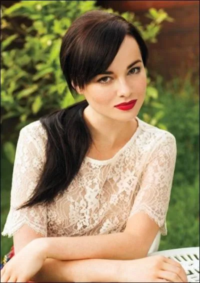 Quel est son nom de famille dans la srie  Awkward  ?