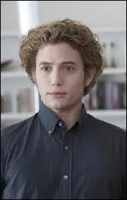 Comment se nomme ce personnage dans  Twilight  ?