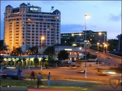 Comment, la capitale du Cameroun se nomme-t-elle ?