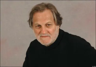 Ses paroles   ce bateau qui part aujourd'hui pour les anciennes colonies doit faire une escale au pays  sont pour ... . .