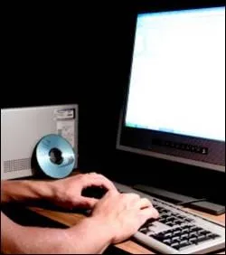  qui ne faut-il pas confier les codes de l'arme nuclaire ?