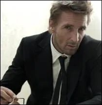 Comment s'appelle le personnage jou par Mark Keller ?