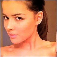 Avec qui a-t-elle chant lors de sa seconde valuation ?