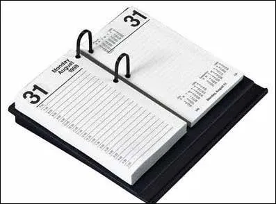 Name the days of the week in English ! -> Citez les jours de la semaine en anglais !