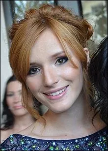 Aux c�t�s de quel c�l�bre acteur a-t-elle jou� dans la s�rie  Mon meilleur ennemi  ?