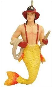 Drle de dcoration de Nol, trs type, faon chippendale, drle de crature marine ! Comment se nomme le mle de la sirne ?