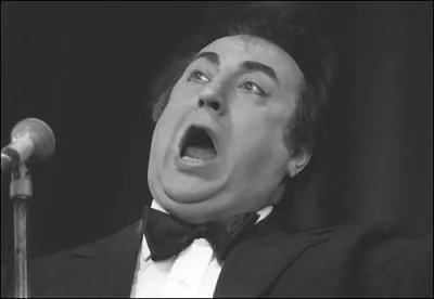 Si l'on peut trouver moins que rien c'est que. .