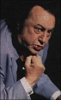 On peut acheter quelque chose avec rien ! en le multipliant. Une fois rien ...