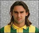 Un autre grand joueur de cette quipe.