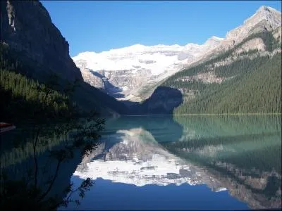 Lake Louise se trouve :