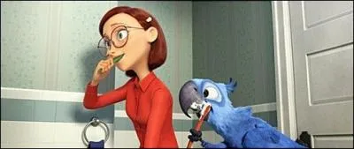 Comment s'appelle la propritaire de Blue ?