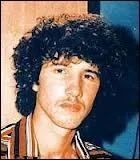 Quel est le nom du jeune kabyle, assassin par les islamistes le 02 novembre 1981,  l'universit d'Alger ?