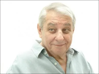 En 2011, il reoit le ...