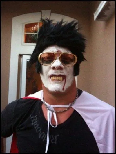 Qui est cette superstar dguise ?