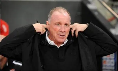 Rcompens en 1987  la tte de l'AS Cannes, voici ...