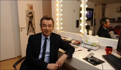 En 2009, il a reu le Grard ...