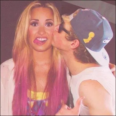 A quel ge a-t-il donn son premier vrai baiser ?