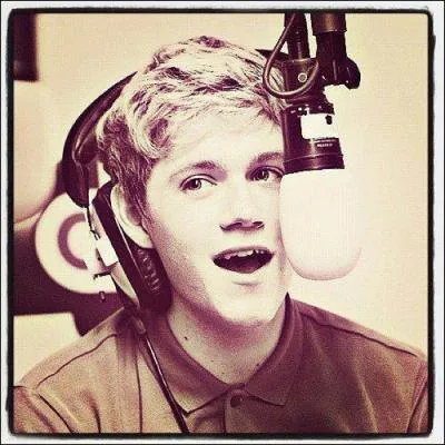 De quel instrument joue-t-il ?