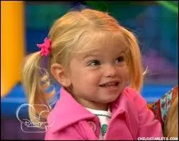 Je joue dans la srie  Bonne chance Charlie  sur Disney Channel. Qui suis-je ?