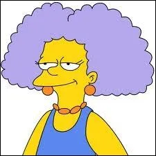 Qui est cette fumeuse ?