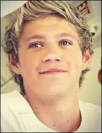 Niall est n le...