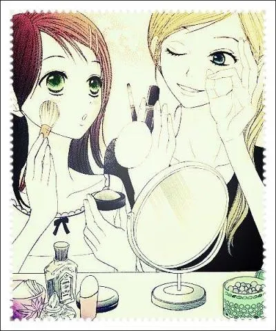 Qui est la femme blonde  droite ?