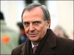 En 2012, cette personne est-elle morte ou toujours en vie ?