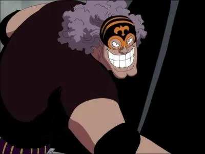 Quel est son statut dans l'quipage ?