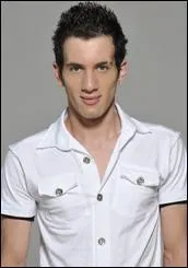 Il a été parent à 17 ans...