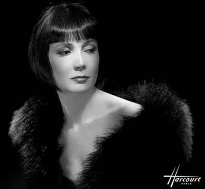 Ol ! Tanguy est dans le pr, voici ... . .