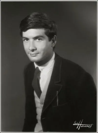 Beaumarchais, Ripoux contre ripoux voici ... .