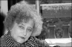 Elle a crit :  Le bl en herbe, La fin de chri, L'ingnue libertine .