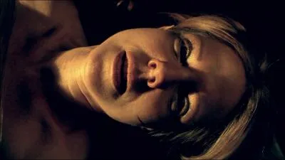 [S1-E6] Lors d'un flashback, Dexter revit quelques-uns de ces premiers meurtres : Gene Marshall, incendiaire, Alex Timmons, tueurs d'enfants, et Cindy Landon. Qu'a fait cette dernire ?