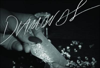Compltez les paroles de Diamonds  de Rihanna :  You're shooting star I see...  