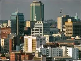 Reprenons notre tour du monde pour accoster en Afrique. O se trouve Harare ?